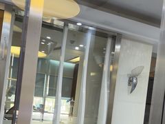 -圣呗口腔·舒适化种植牙·矫正中心(广州总院)