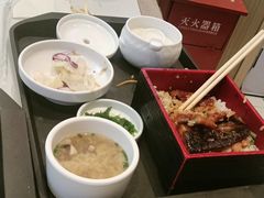 -大食代美食广场(上海中心店)