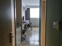 -白玉兰酒店(上海田子坊马当路地铁站店)