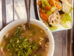 -春雨羊汤店(广开四马路总店)