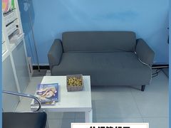 -提一眼镜·蔡司·依视路(小寨店)