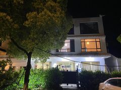 -弥舍·湖景团建泳池派对别墅·湖山境店