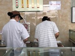 -杨招娣糕点(装驾桥巷店)