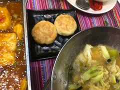 -香巴拉云南餐厅(华莱坞店)