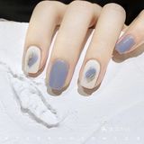 清新雾霾蓝 美甲