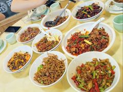 -笨罗卜浏阳菜馆(龙华鹏润达店)