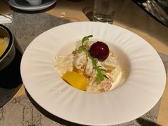 -穹六人间 people 6(岳阳路店)