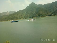 -羚羊峡古栈道森林公园