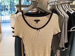 -URBAN REVIVO(西安Momopark店)