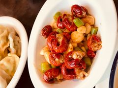 -赶海部落海鲜城(海阳路店)