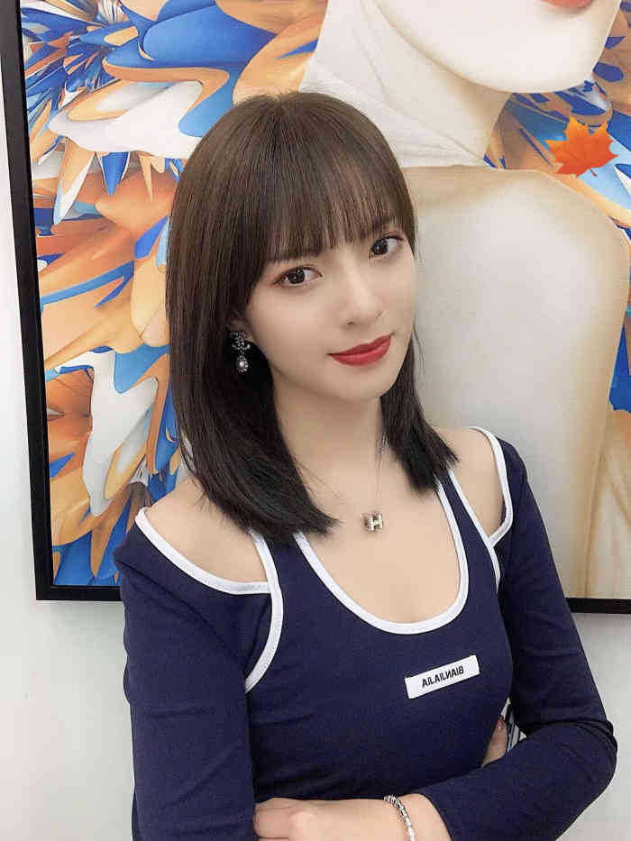 ella艾拉美业-"【项目】头发护理 剪发 染发今天想剪个.