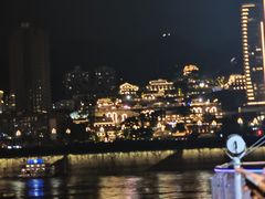 -恩索·美筑高空江景酒店(重庆解放碑步行街店)
