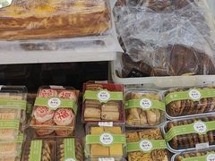 -起士林(荣安大街店)