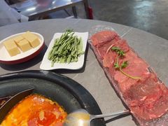 -生活如沸·顺德水牛奶火锅(大学路店)