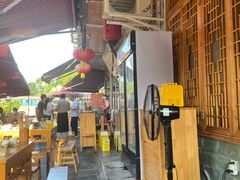 -大众跷脚牛肉馆·非遗传承单位(峨眉山店)