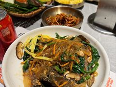 -草家酱蟹炭火烤肉店(珲春南路一店)