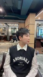 -Z.X HAIR SALON张新美业