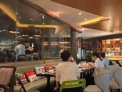 -岷山饭店-芝芝自助餐厅