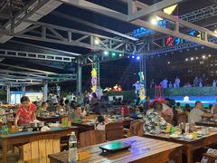 -渔家火锅·海鲜自助餐·演艺(亚龙湾天域酒店)