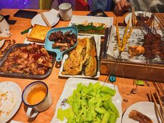 -喝丢一只鞋海鲜烧烤·海肠捞饭(东关街店)
