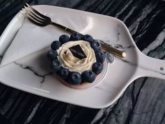 -UNI UNI(环亚凯瑟琳店)