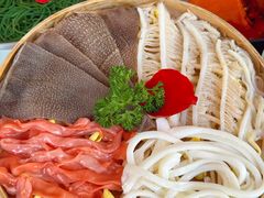 -赵美丽·重庆社区火锅·直营店(火车东站·中豪国际店)