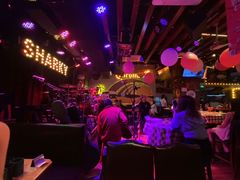 -鲨鱼美式餐厅酒吧Sharky