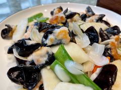 鲜百合煎酿木耳-花城苑广府菜(侨鑫店)