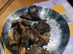 -老炉家木炭烤肉(长江国际店)