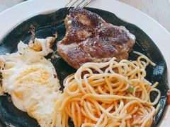 -豪客来牛排(人民东路店)