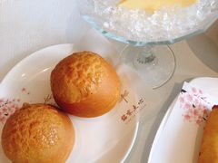 火鸭菠萝包-铭家点心(秦岭路店)