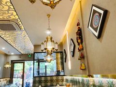 -欧提汗·新疆餐厅·清真(银都路店)