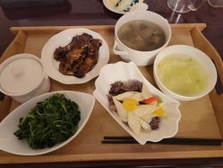 -大美母婴月子中心