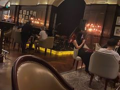 -LONG BAR 廊吧(外滩华尔道夫酒店)