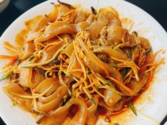 大拉皮-红东阁东北菜烤肉酒馆(CROSS万象汇店)
