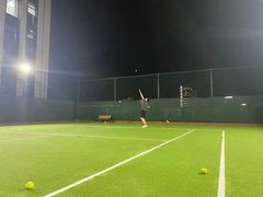 -杭州星辰网球俱乐部(草地店)