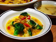 西兰花浸春笋-太二酸菜鱼(天鹅湖万达店)