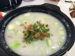 -景月阁空中食府(希尔顿酒店)