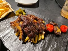 秘制猪肋排配薯条-Supine Bistro溯泮餐厅