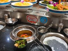 -钱小主·自助回旋烤肉火锅餐厅(东方新天地店)