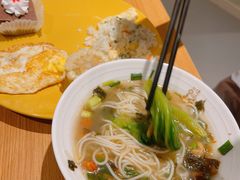 -如家商旅酒店(苏州绿宝广场何山路地铁站店)