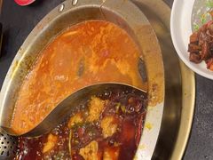 -沸炉重庆老火锅(军事博物馆店)