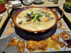 -哈吱喂丽江火塘·牦牛火锅(五一街店)