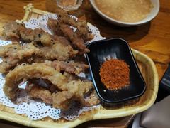 -老牌坊云南鱼豆花火锅(爱建店)