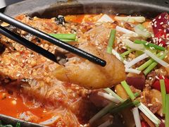 -鸣记脆皮烤鱼·海鲜烤鱼(三八广场店)
