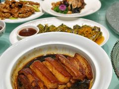-湖畔鲁菜·二十年老字号餐厅(大明湖店)