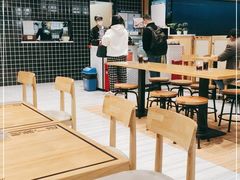 大堂-吉祥馄饨(宁波高铁店)