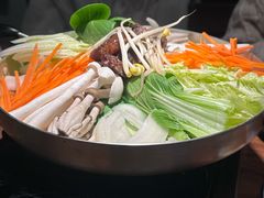 -满满初牛·炭烧牛肉专门店(国大店)