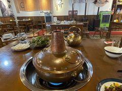 -岳记兴隆·青城腊排铜火锅(融创店)