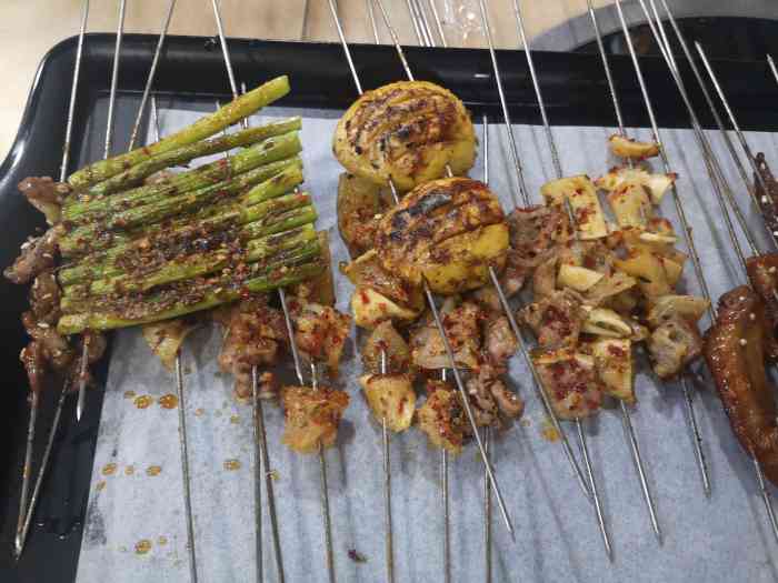 二飞正宗德惠烧烤-"大家不要去吃,老板素质太差,刚才看到快手.